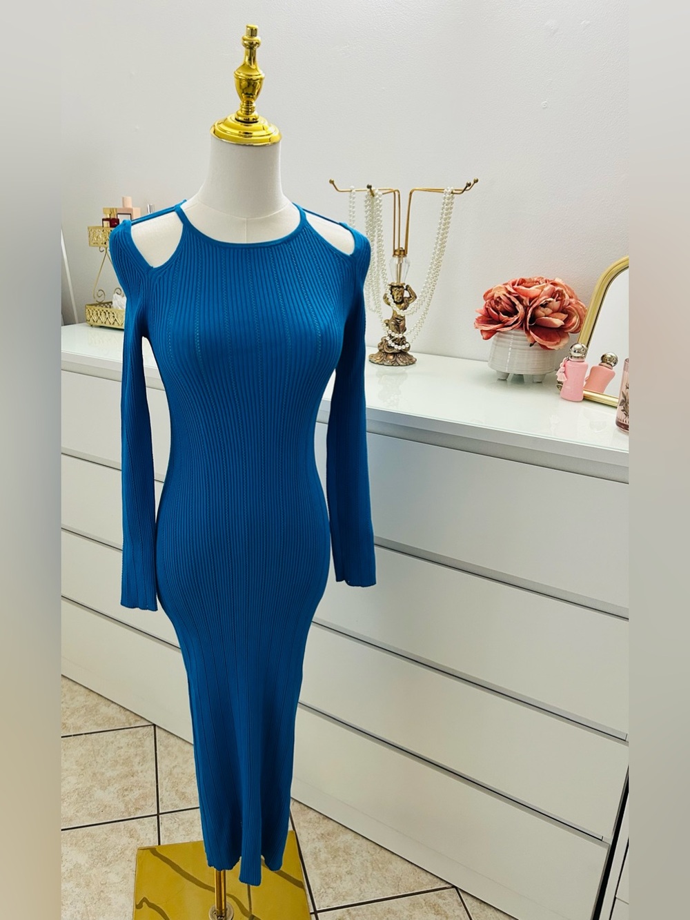 Zara Teal-Blue Ribbed Maxi Dress with Shoulder Cutouts